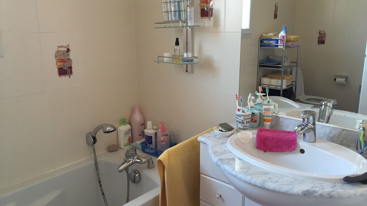 Photo of Bathroom in Saint-Laurent-de-la-Salanque