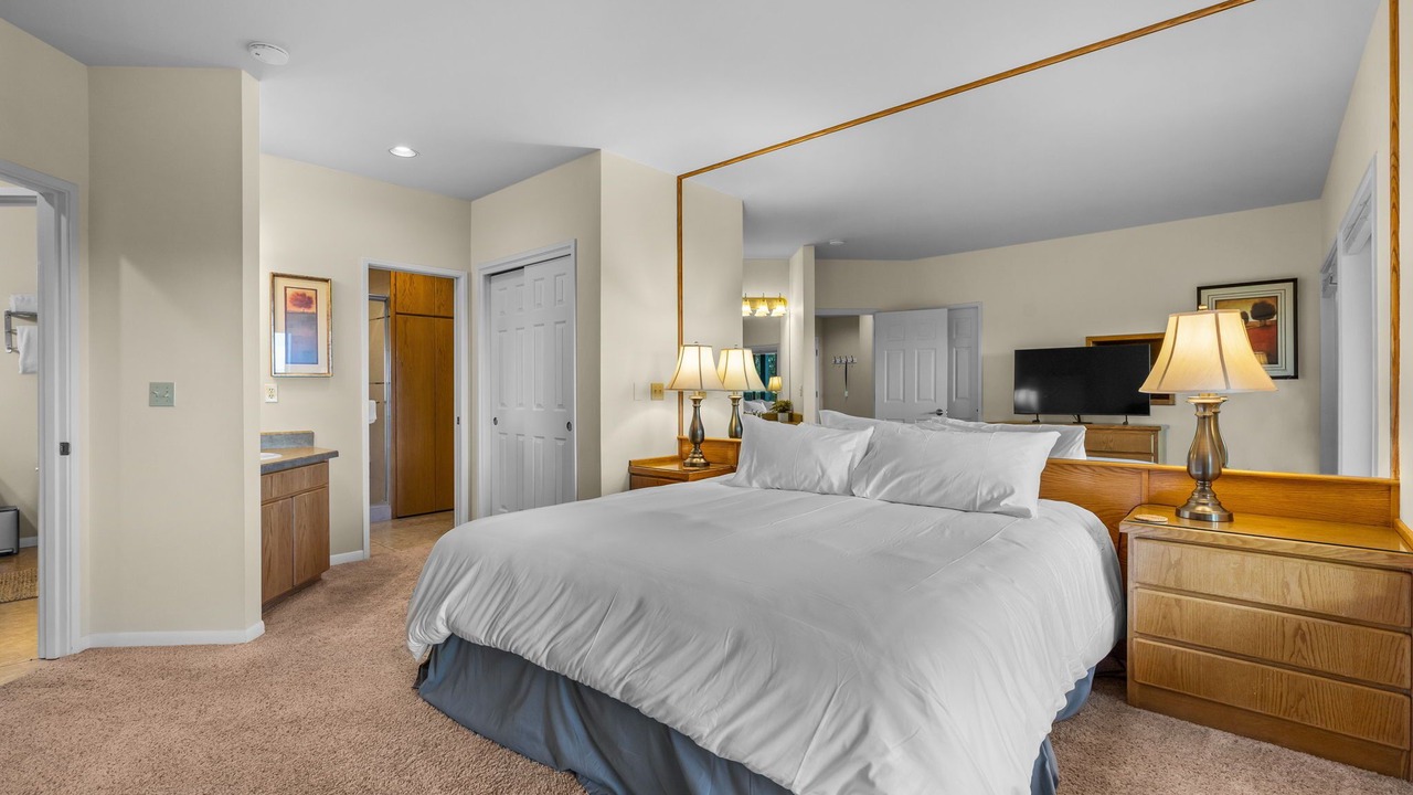 Photo of Bedroom in Century West