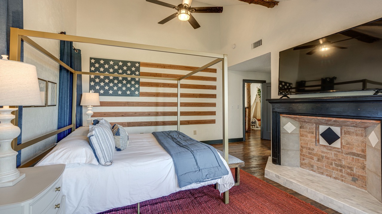 Photo of Bedroom in Lavon