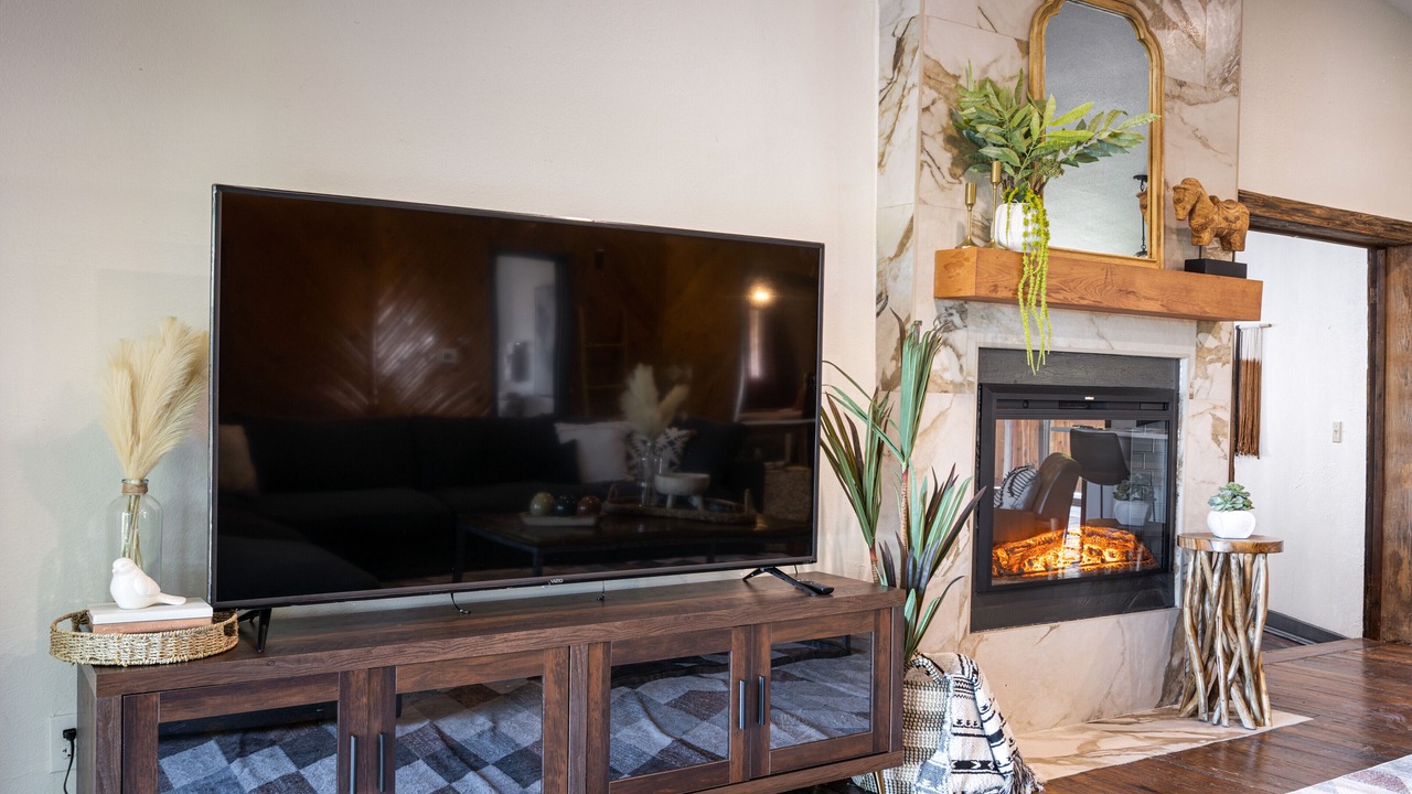 Photo of Livingroom in Lavon
