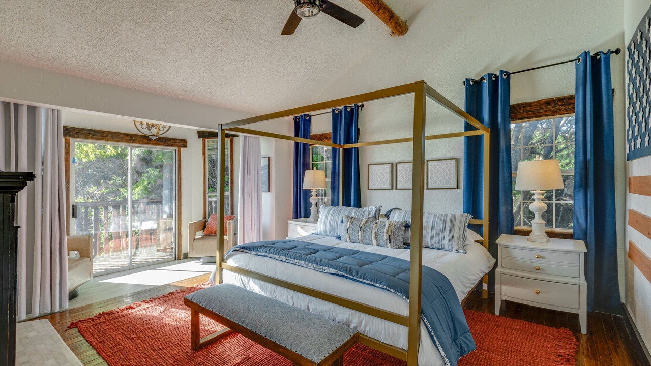 Photo of Bedroom in Lavon