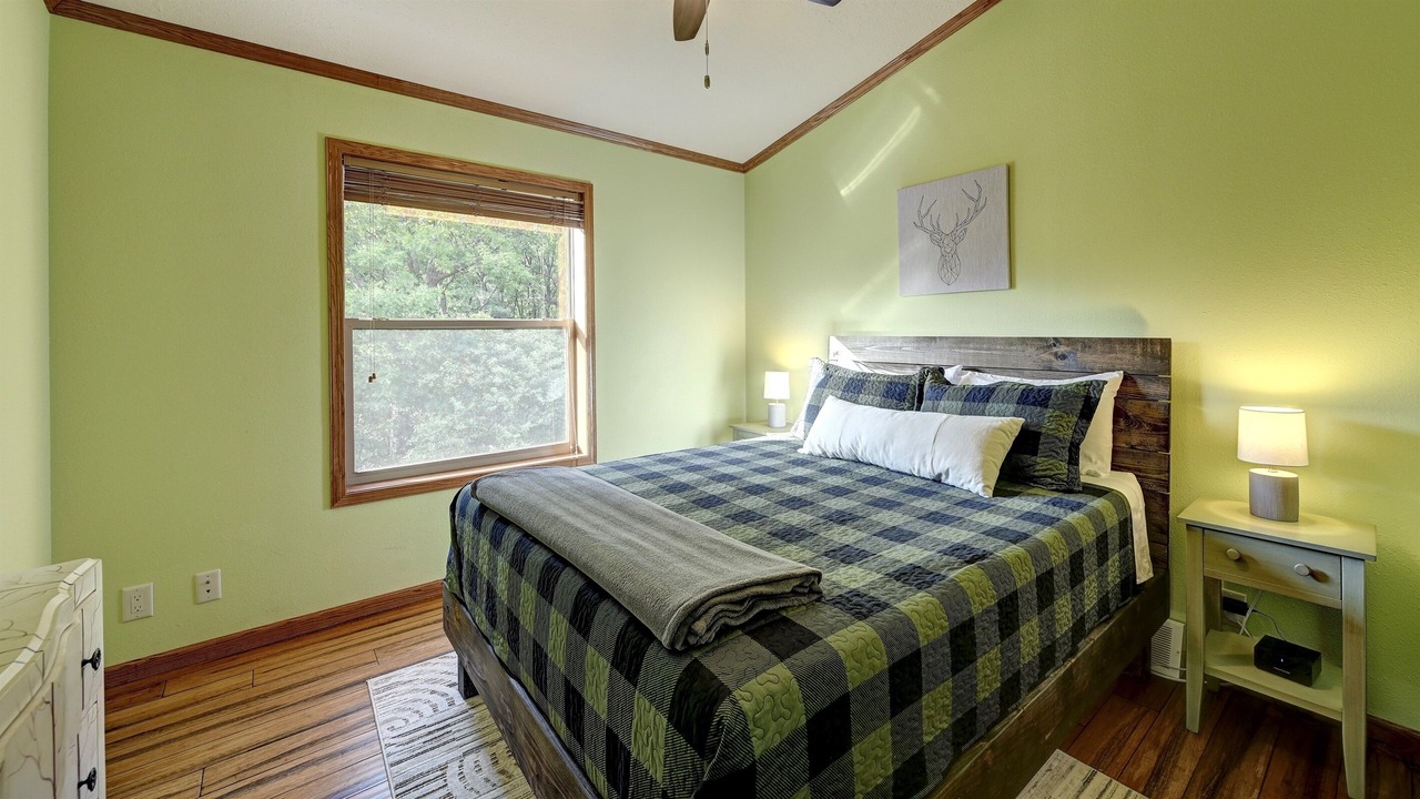 Photo of Bedroom in Wisconsin Dells