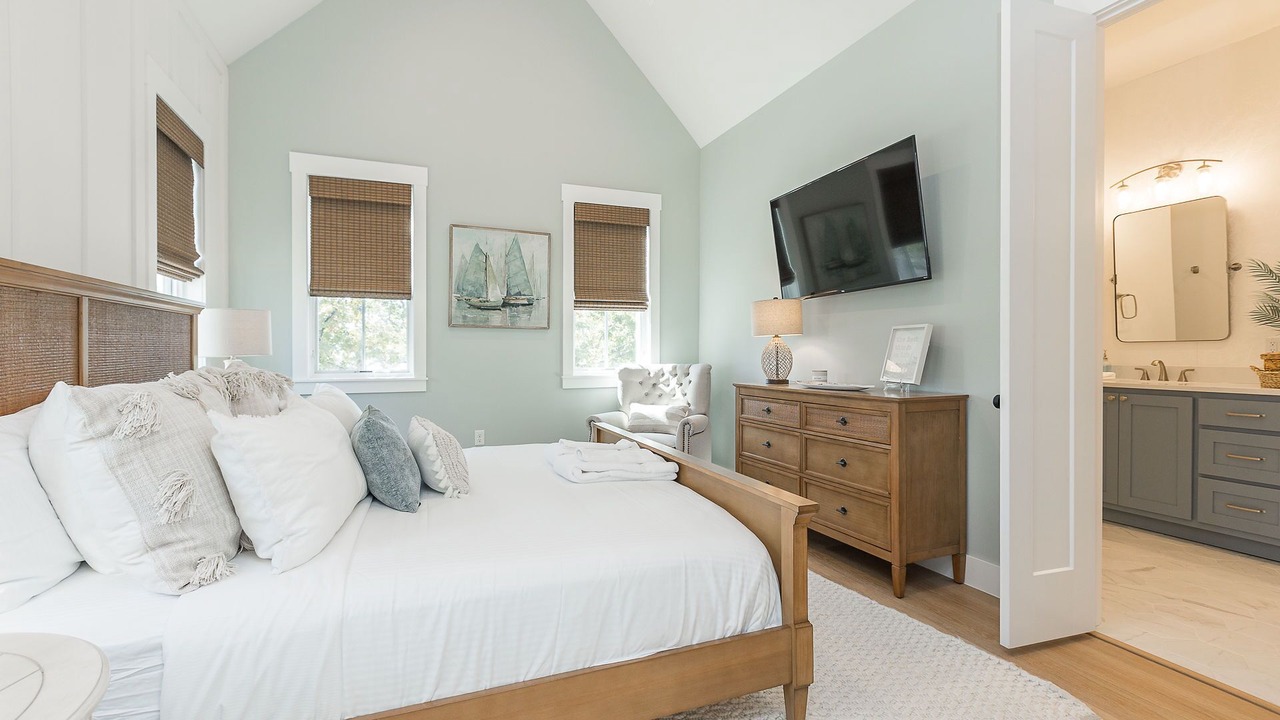 Photo of Bedroom in Carlton Landing