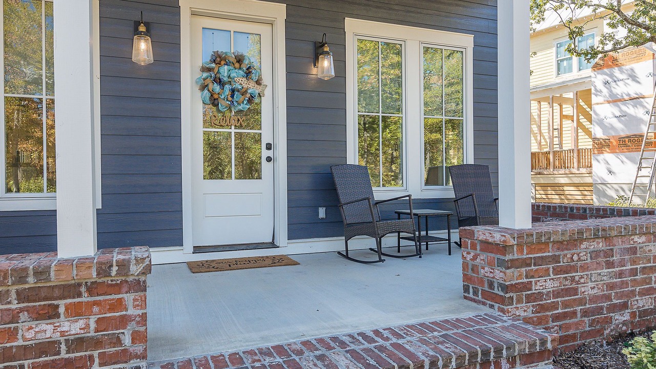 Photo of Patio Balcony in Carlton Landing