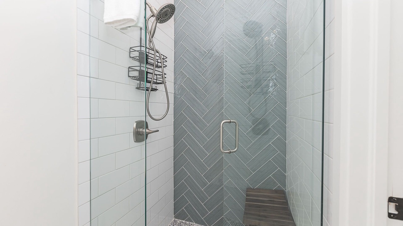 Photo of Bathroom in Carlton Landing