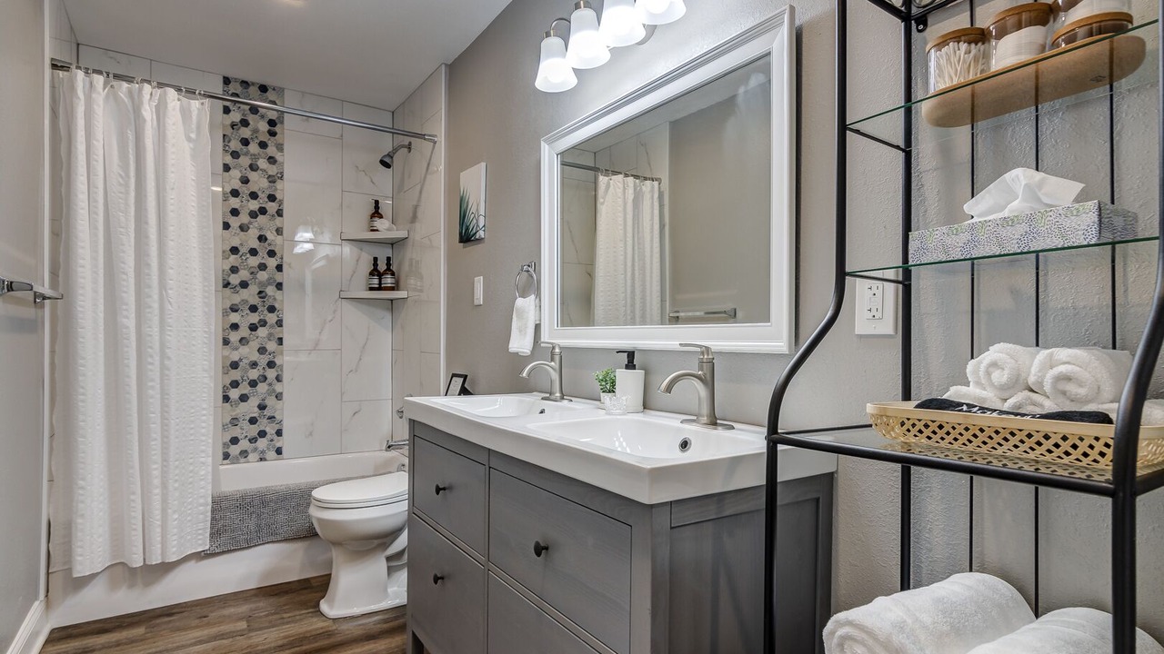Photo of Bathroom in South Kansas City