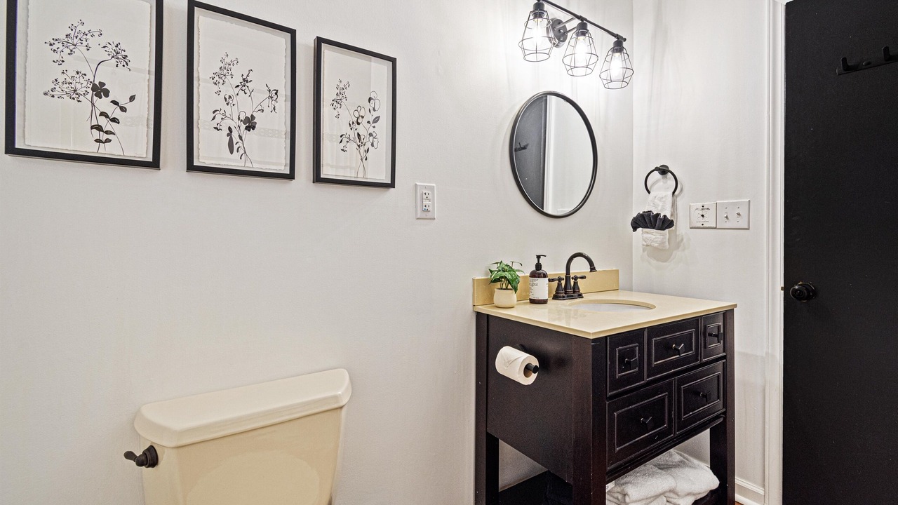 Photo of Bathroom in Beech Mountain