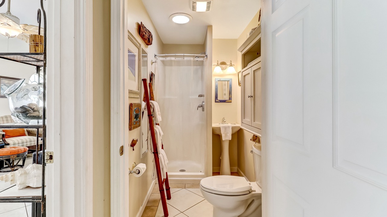 Photo of Bathroom in Fernandina Beach