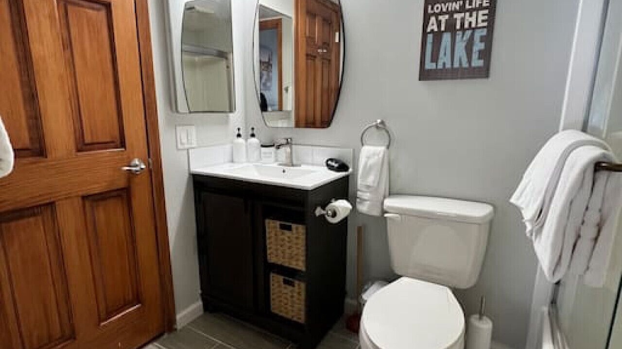 Photo of Bathroom in Carnelian Woods