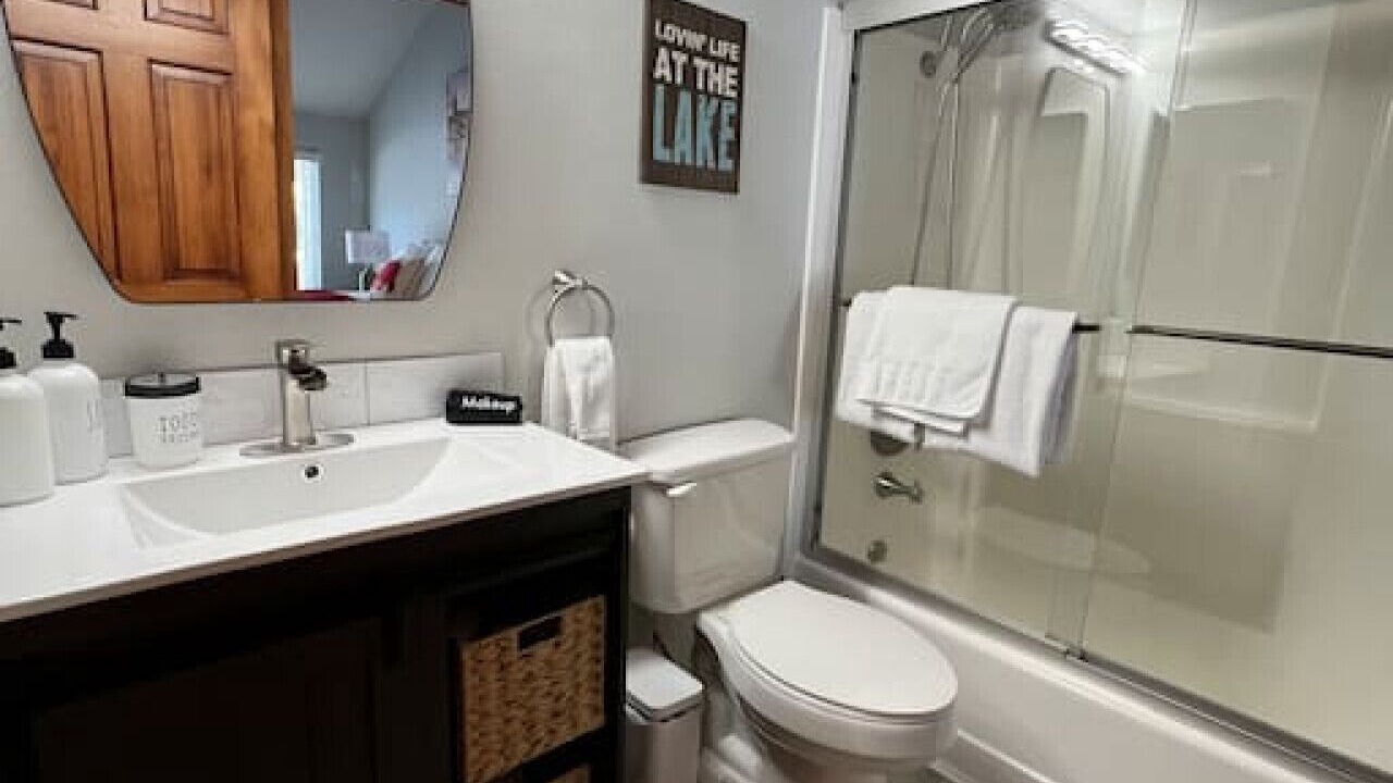 Photo of Bathroom in Carnelian Woods