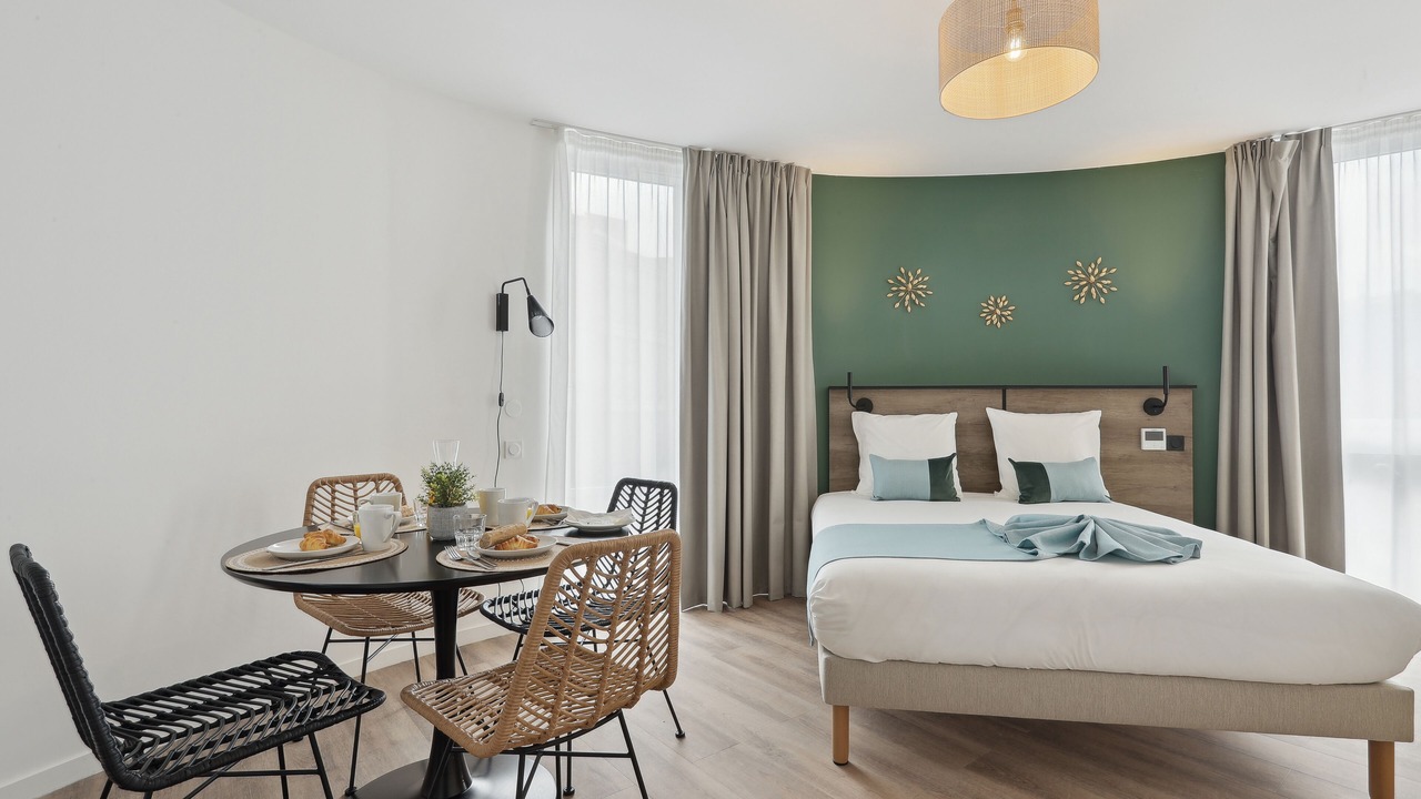 Photo of Bedroom in Noisy-le-Grand
