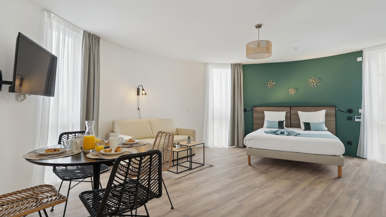Photo of Bedroom in Noisy-le-Grand