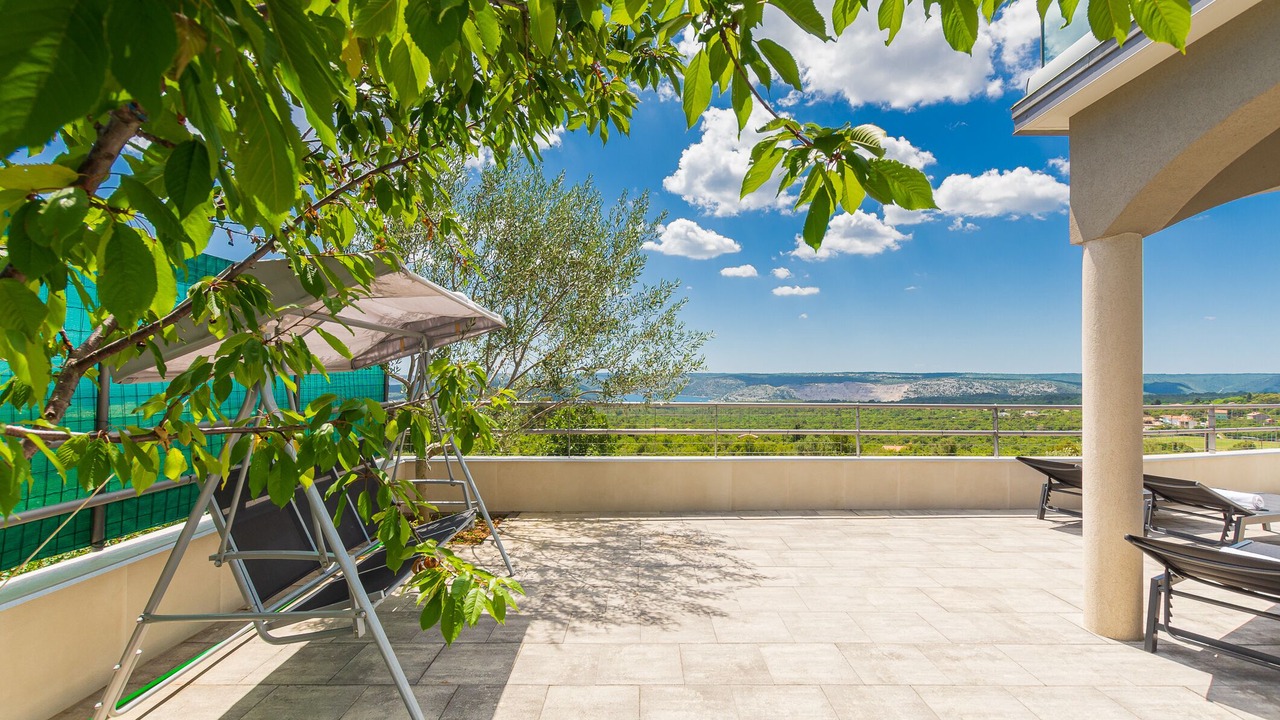 Photo of Patio Balcony in Brovinje