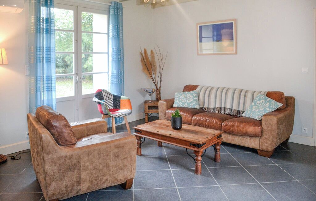 Photo of Livingroom in Gontaud