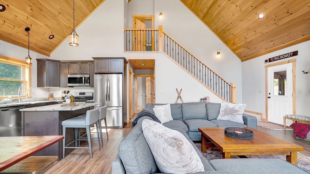 Photo of Livingroom in Sunday River Area