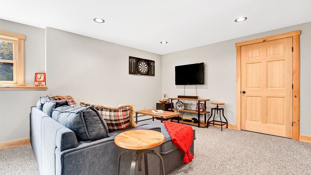 Photo of Livingroom in Sunday River Area