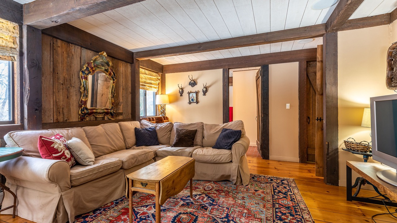 Photo of Livingroom in Stratton Mountain
