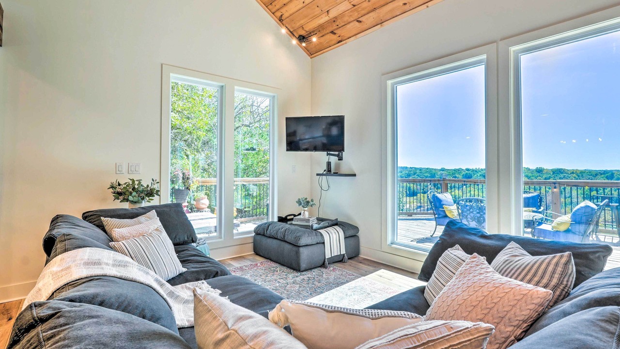 Photo of Bedroom in Arrow Point
