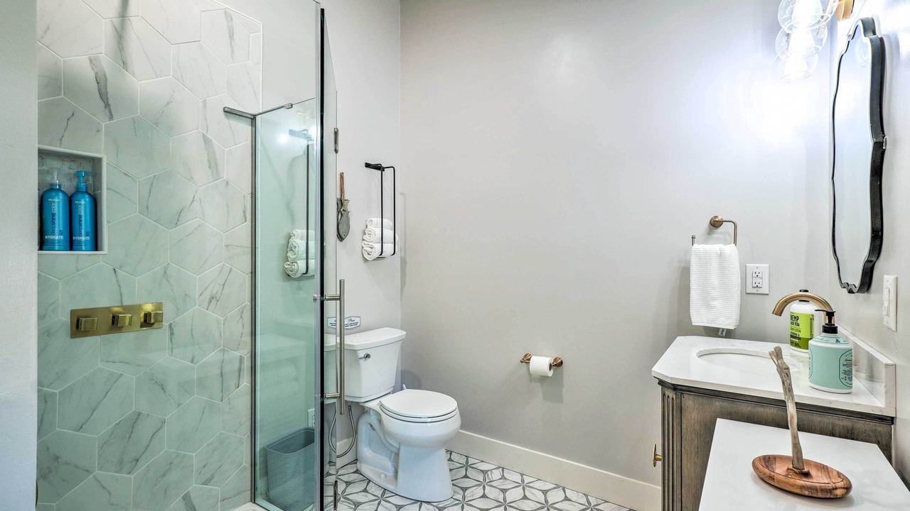 Photo of Bathroom in Arrow Point