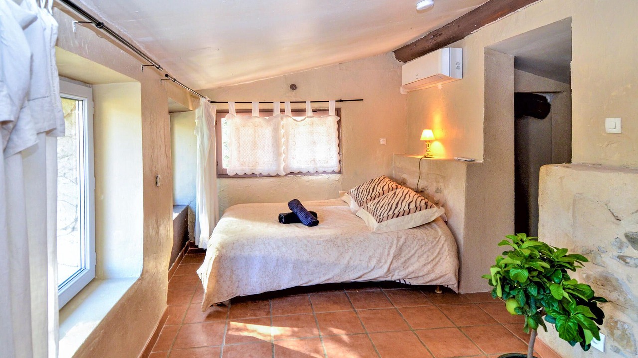 Photo of Others in Mornas