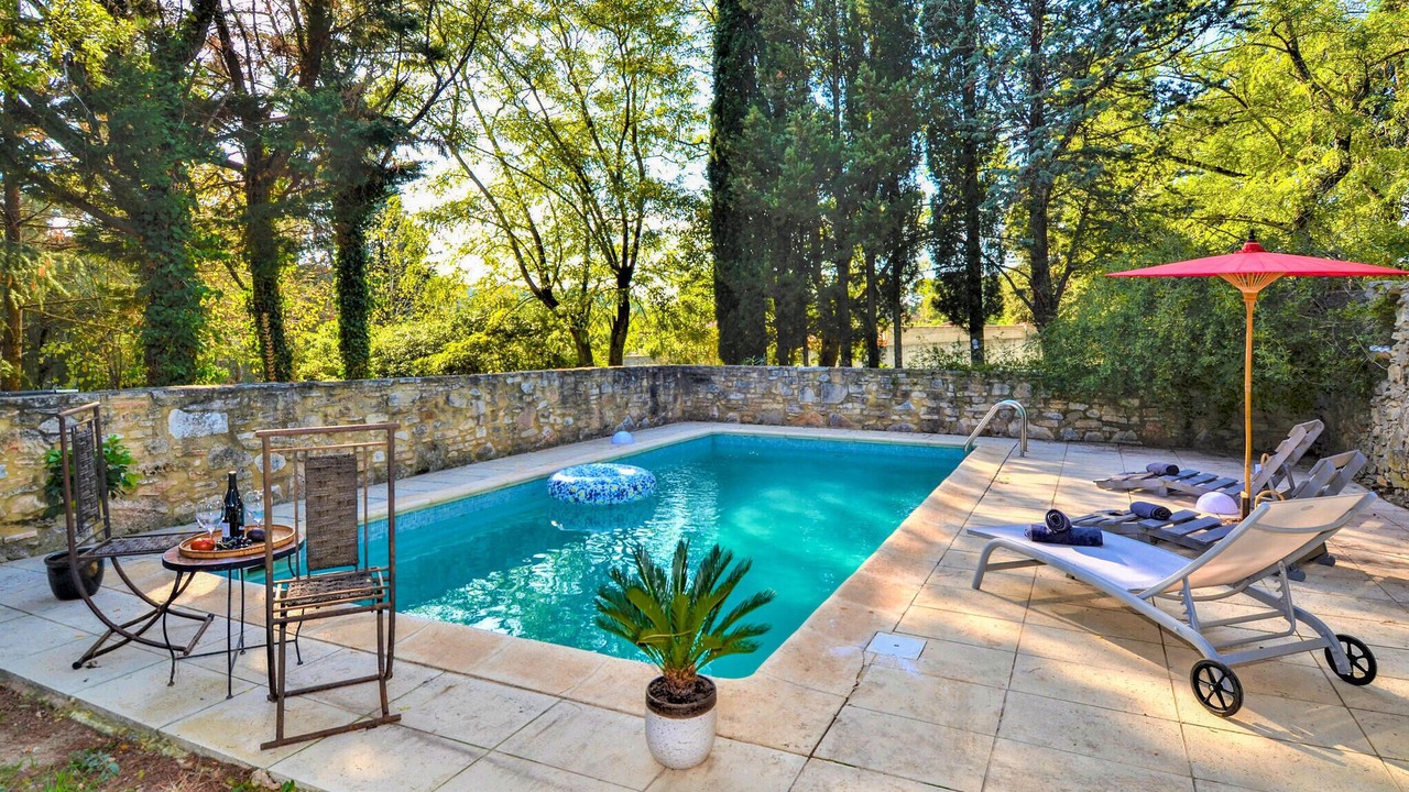 Photo of Outdoor in Mornas