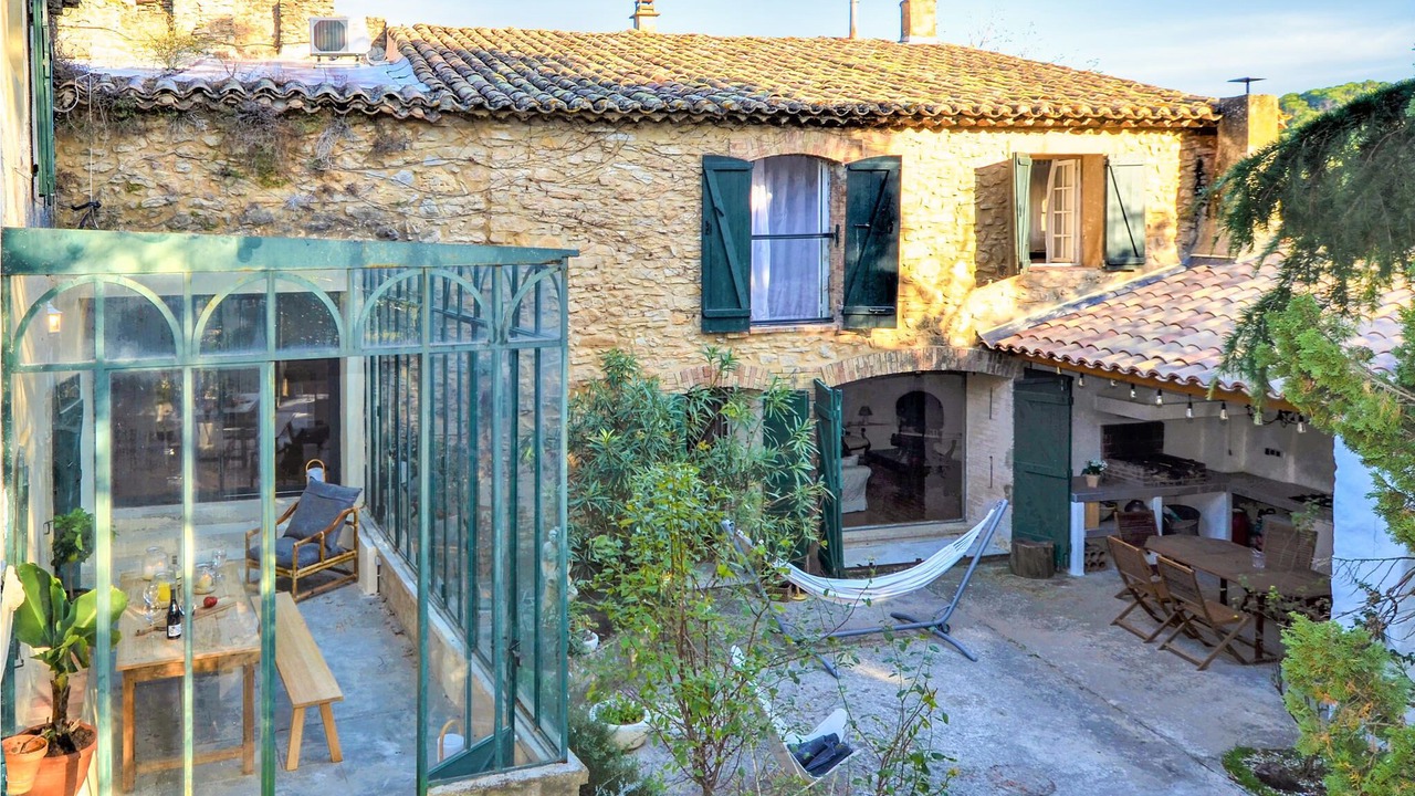 Photo of Others in Mornas