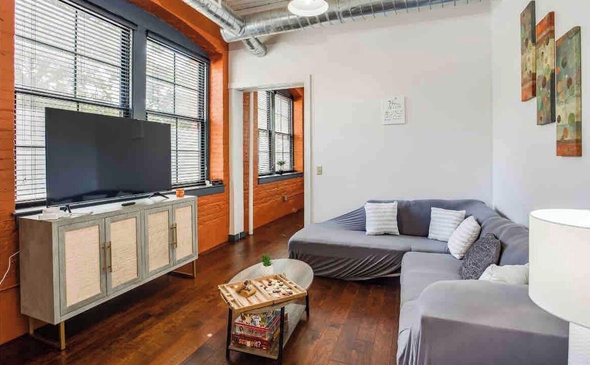Photo of Livingroom in Rochester