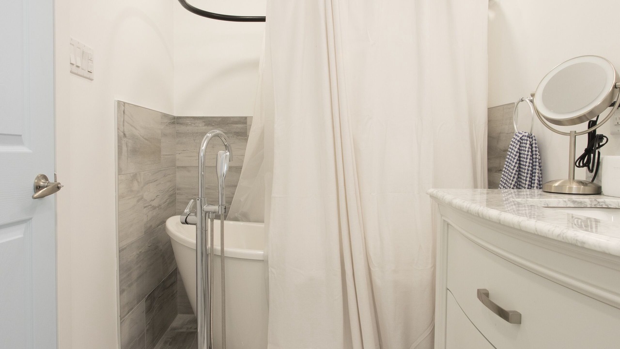 Photo of Bathroom in Town of Essex