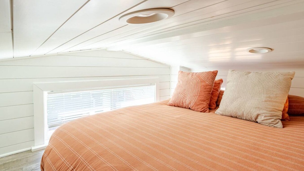 Photo of Bedroom in Licton Springs