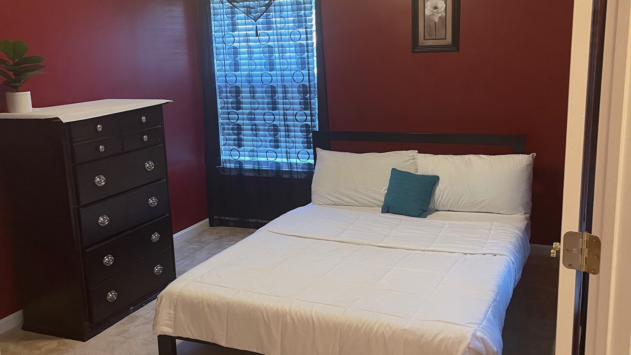 Photo of Bedroom in Delmar