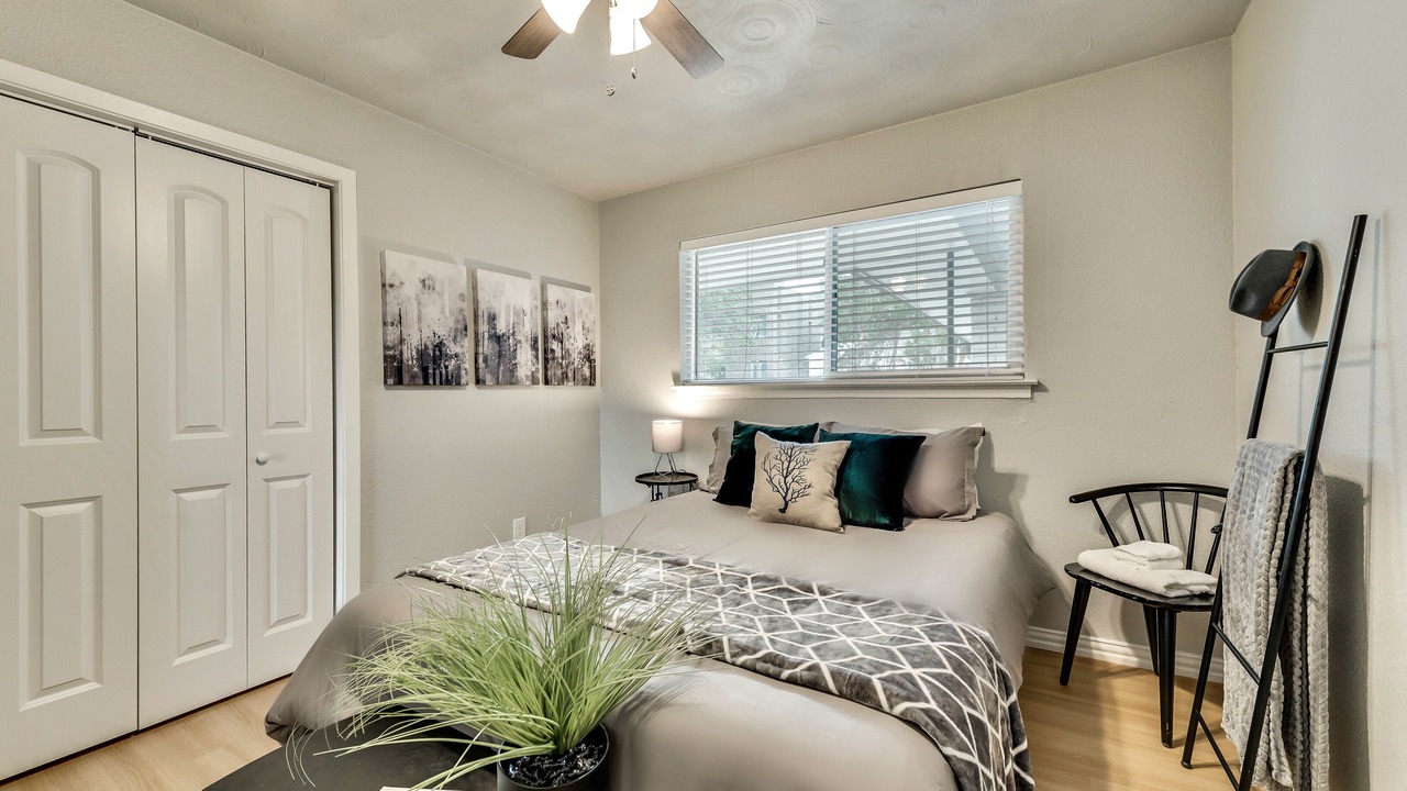 Photo of Bedroom in Old East Dallas