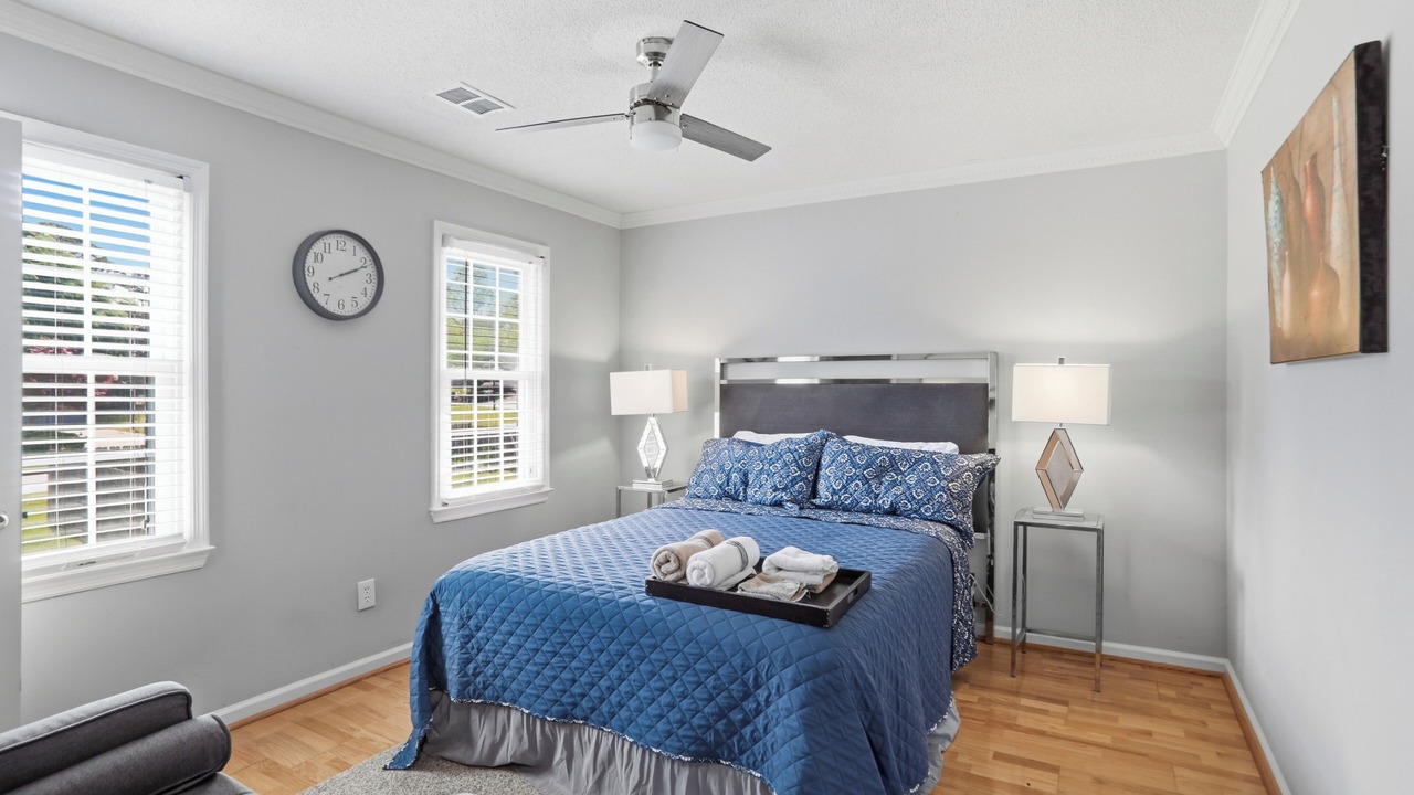 Photo of Bedroom in Roswell