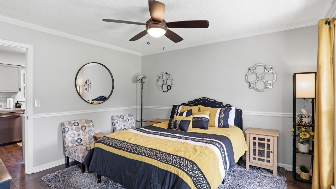 Photo of Bedroom in Roswell