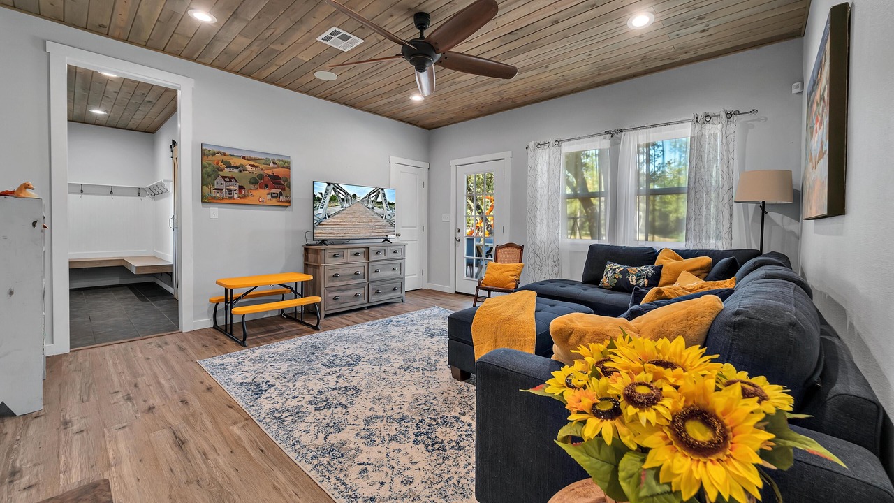 Photo of Livingroom in Waco