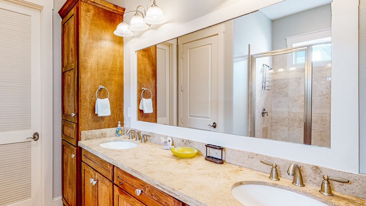 Photo of Bathroom in Sailhouse