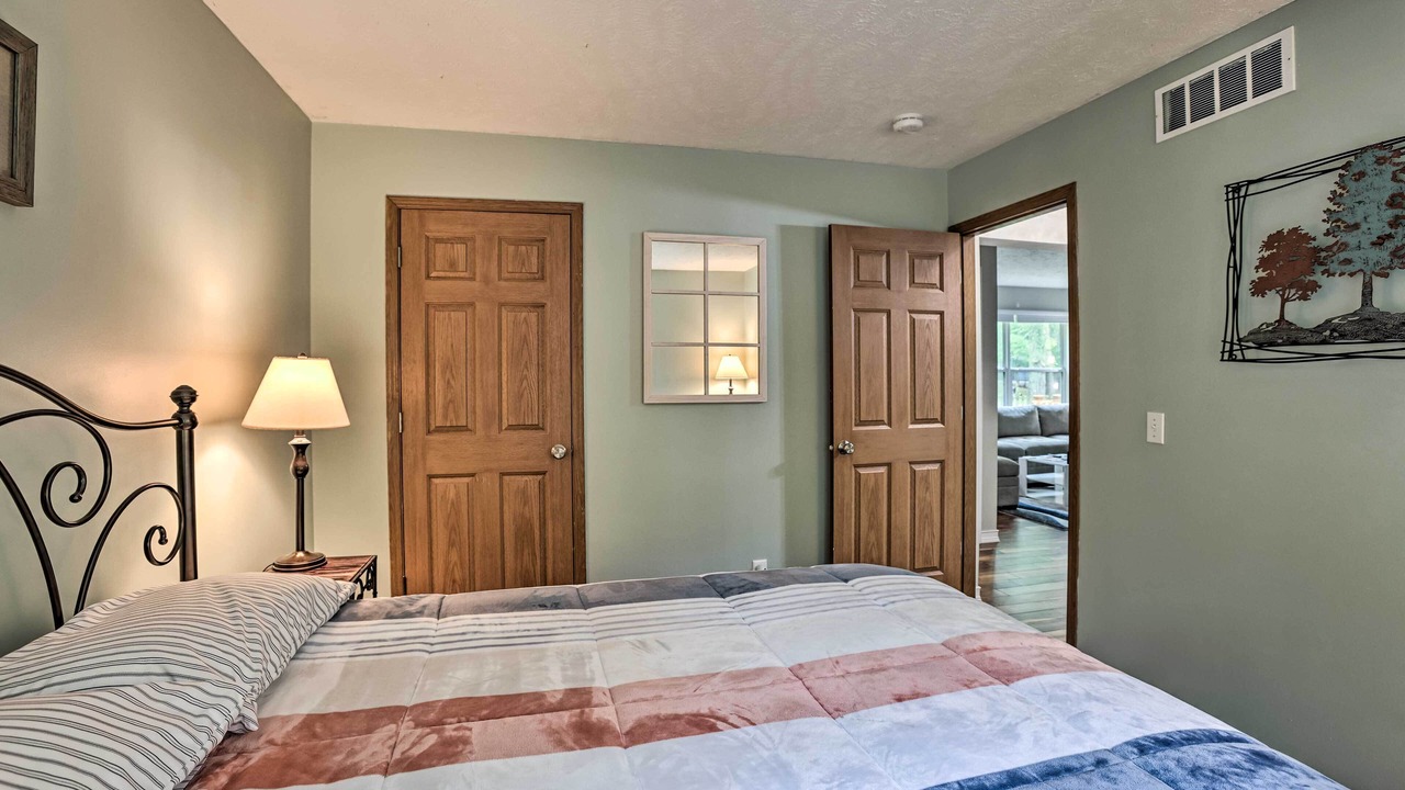Photo of Bedroom in Pentwater