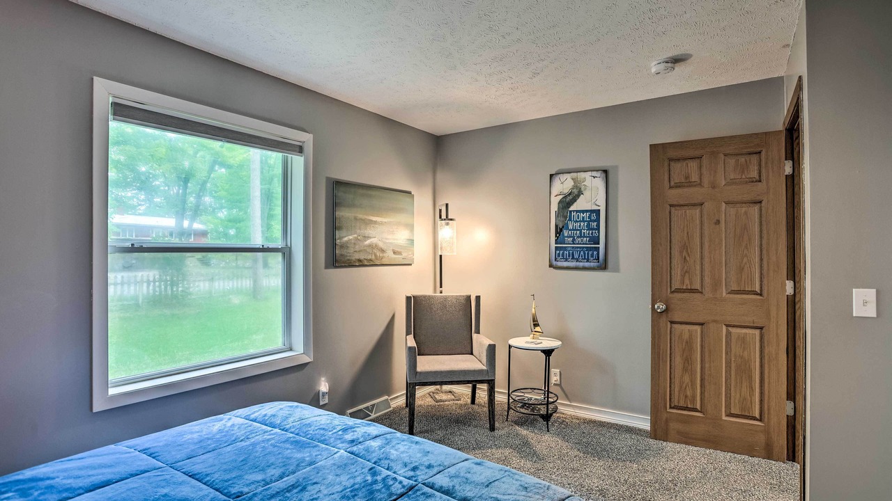Photo of Bedroom in Pentwater