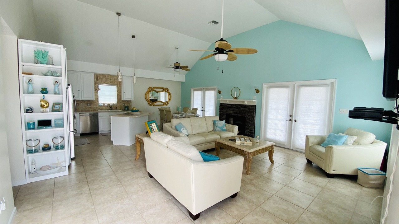 Photo of Livingroom in Tavernier