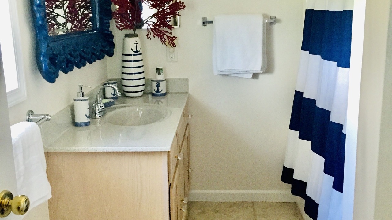 Photo of Bathroom in Tavernier