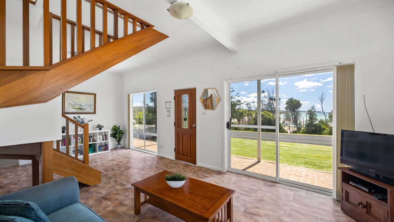 Photo of Livingroom in Dolphin Point