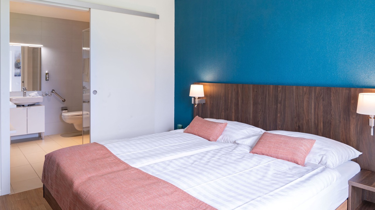 Photo of Bedroom in Collombey-Muraz