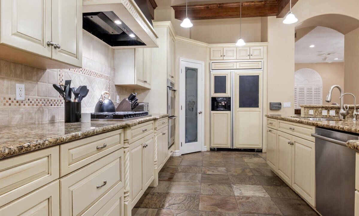 Photo of Kitchen in Arabian Views