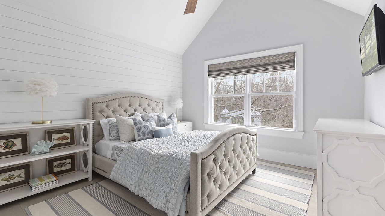 Photo of Bedroom in Amagansett North