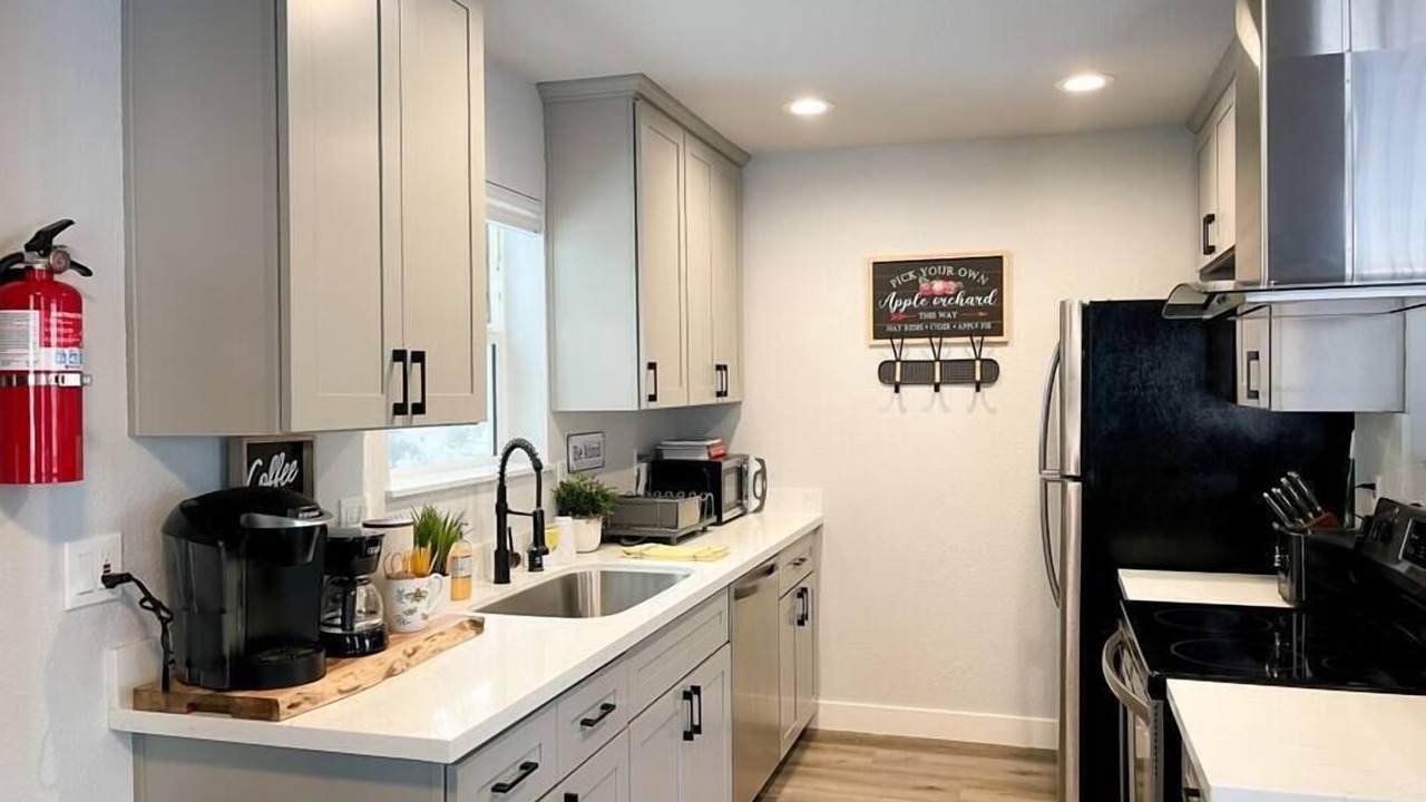 Photo of Others in Apple Hill