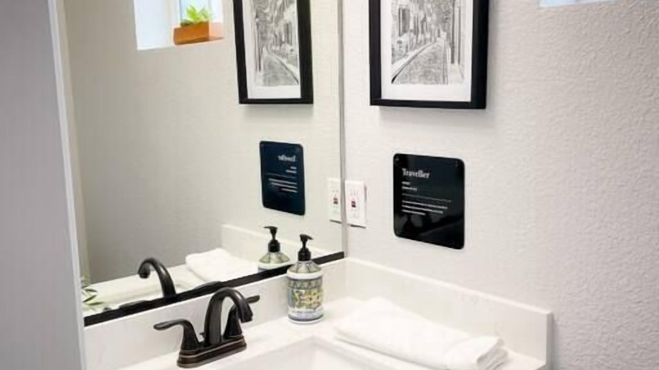 Photo of Others in Apple Hill