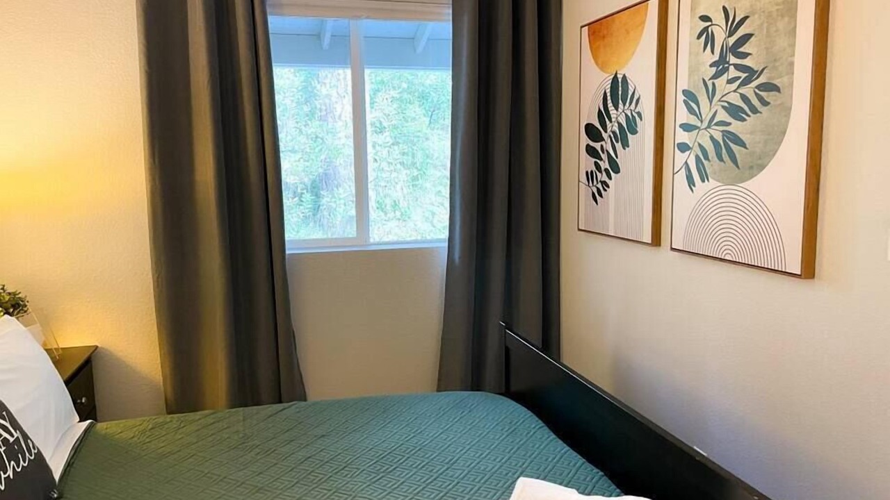 Photo of Others in Apple Hill