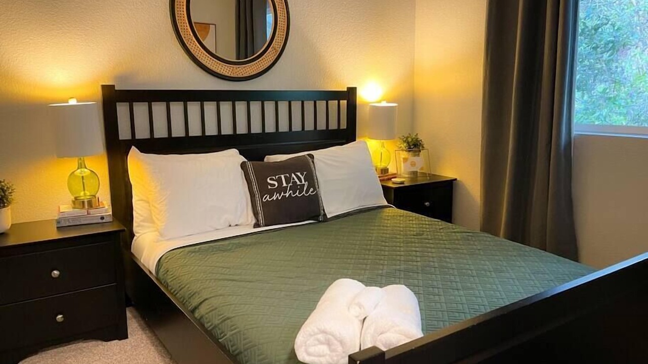 Photo of Others in Apple Hill