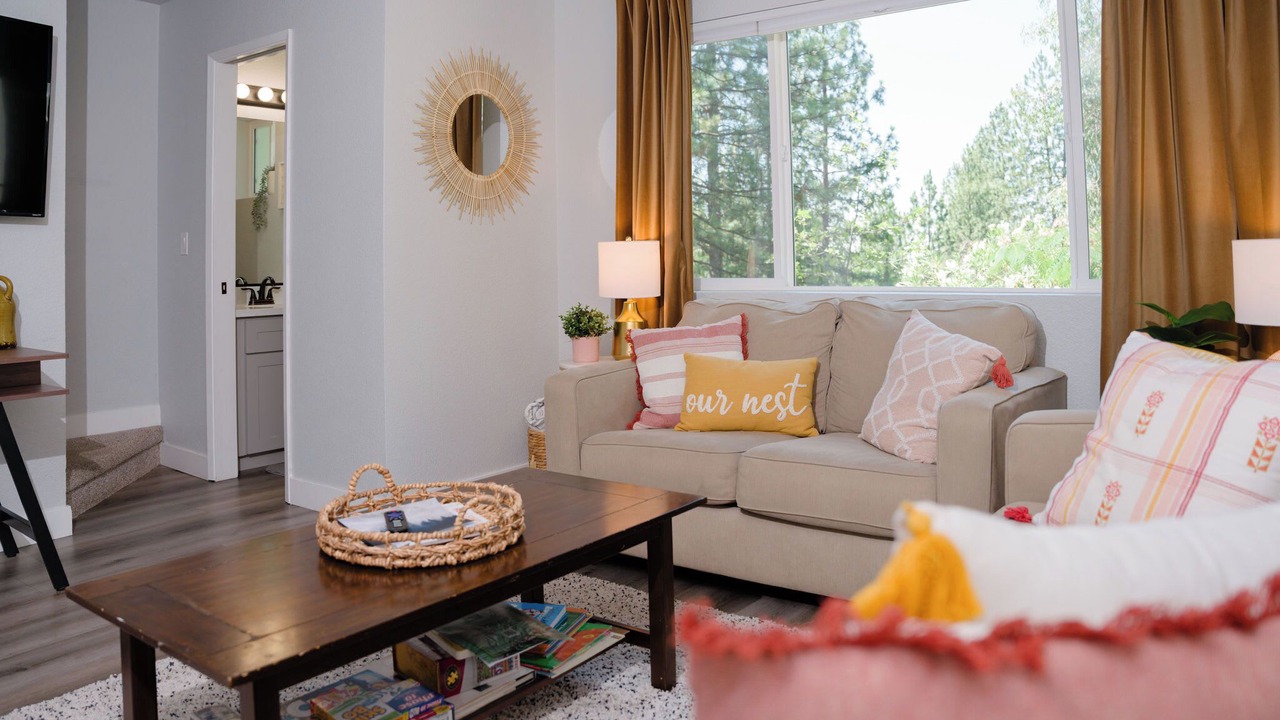 Photo of Bedroom in Apple Hill