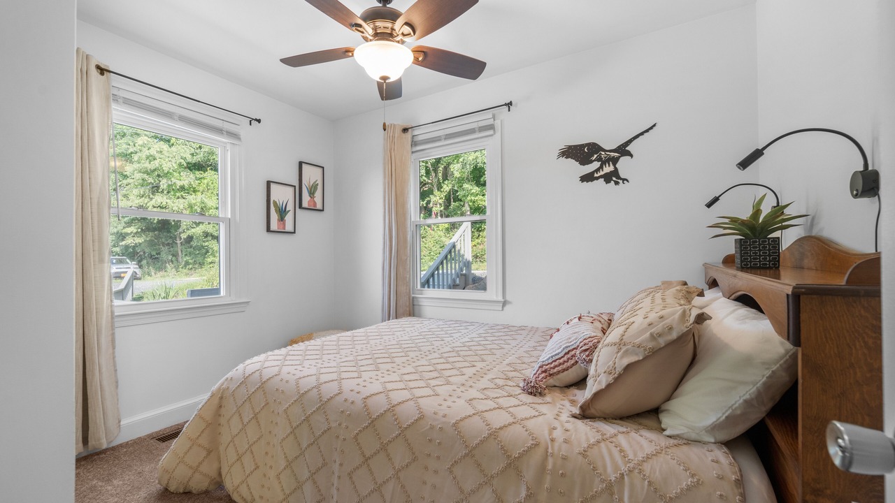 Photo of Bedroom in Linden