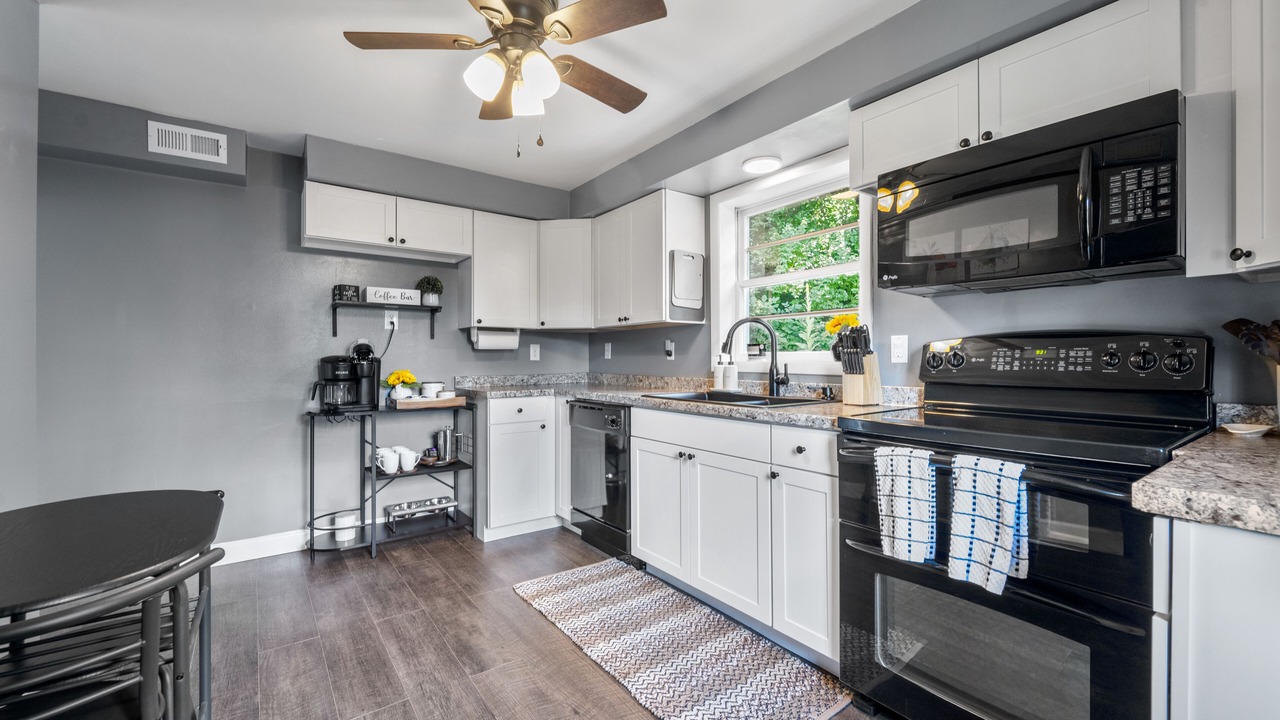 Photo of Kitchen in Linden